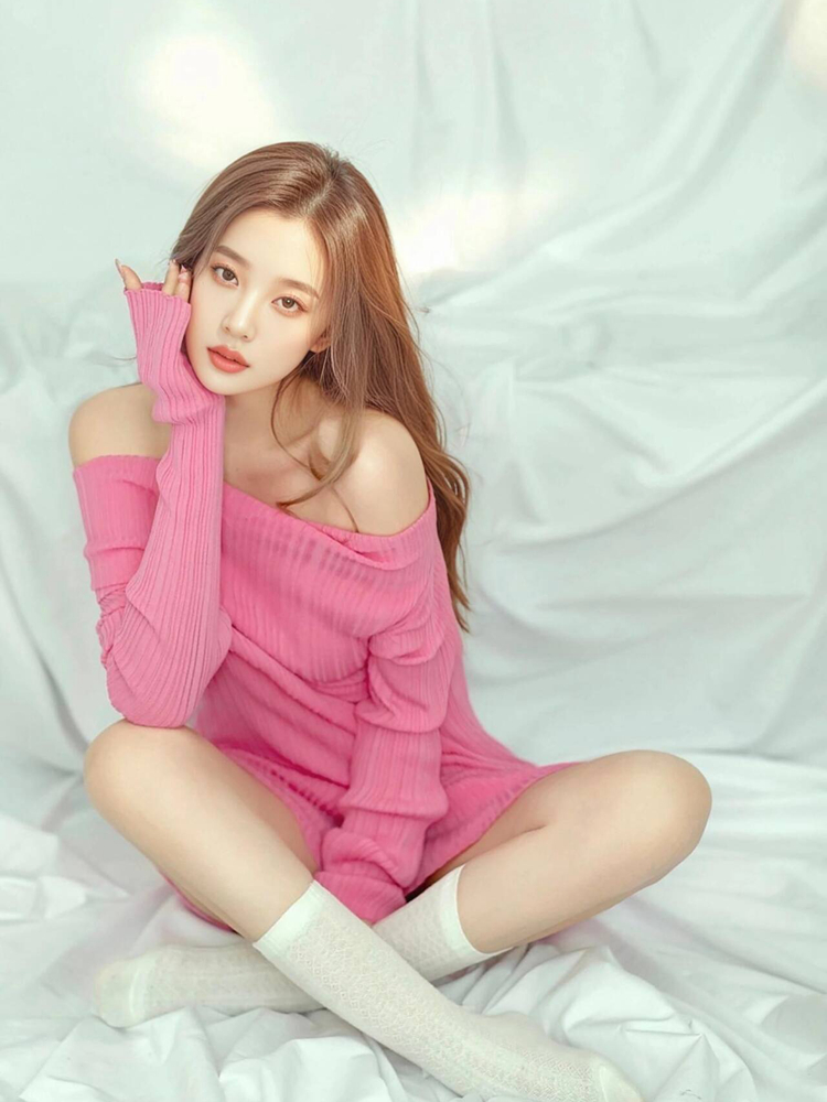 2026 New Pink Sweet Girl Artis – Lighting In Photography recenzja i cena